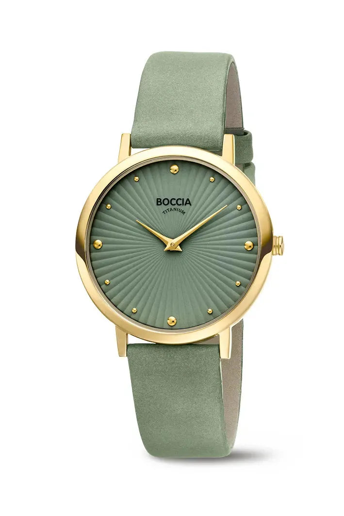 Boccia Damenuhr mit Quarzwerk und grünem Sonnenschliff-Zifferblatt. Titan-Gehäuse mit goldener Beschichtung und passendem Lederarmband.