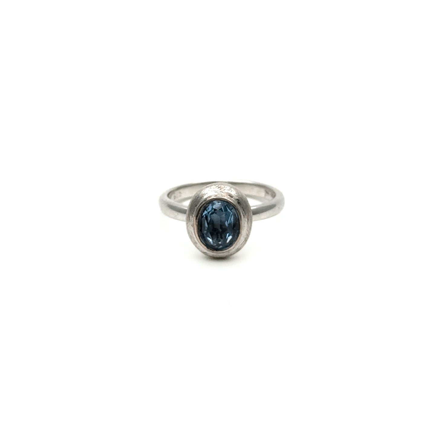 Yvette Ries Ring Silber rhodiniert blauer Zirkonia Bendixen-Braun – Dein Juwelier in Augsburg Schmuck