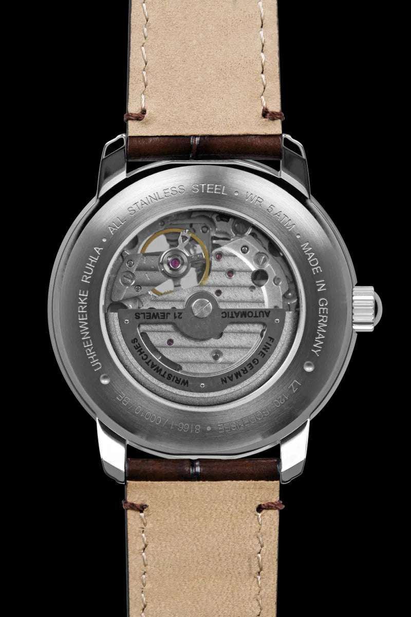 Rückseite der Zeppelin Automatik-Armbanduhr mit skelettiertem Gehäuseboden. Hochwertige Verarbeitung und Einblick in das mechanische Uhrwerk.