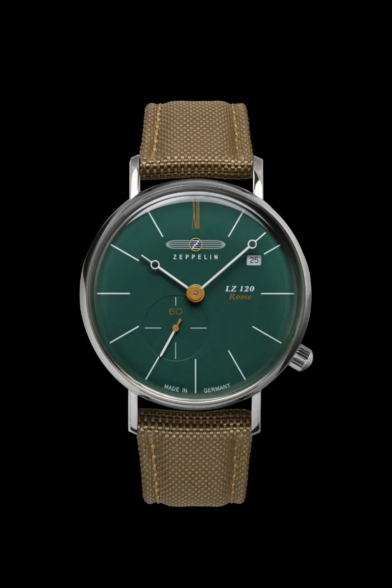 Zeppelin Herren Quarzuhr mit kleiner Sekunde in Grün, elegantes Design mit Lederarmband. Erhältlich bei Bendixen-Braun, Ihrem Juwelier in Augsburg.