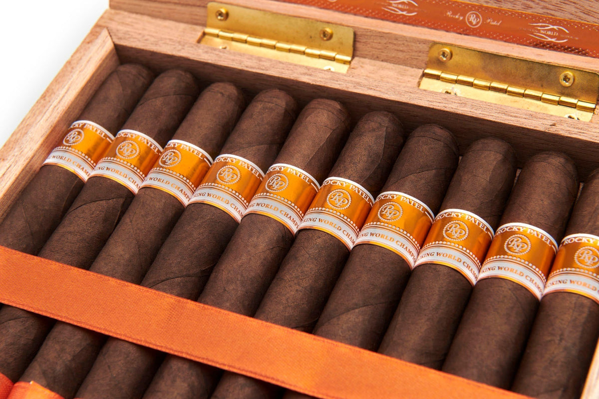 Rocky Patel Cigar Smoking World Championship Robusto