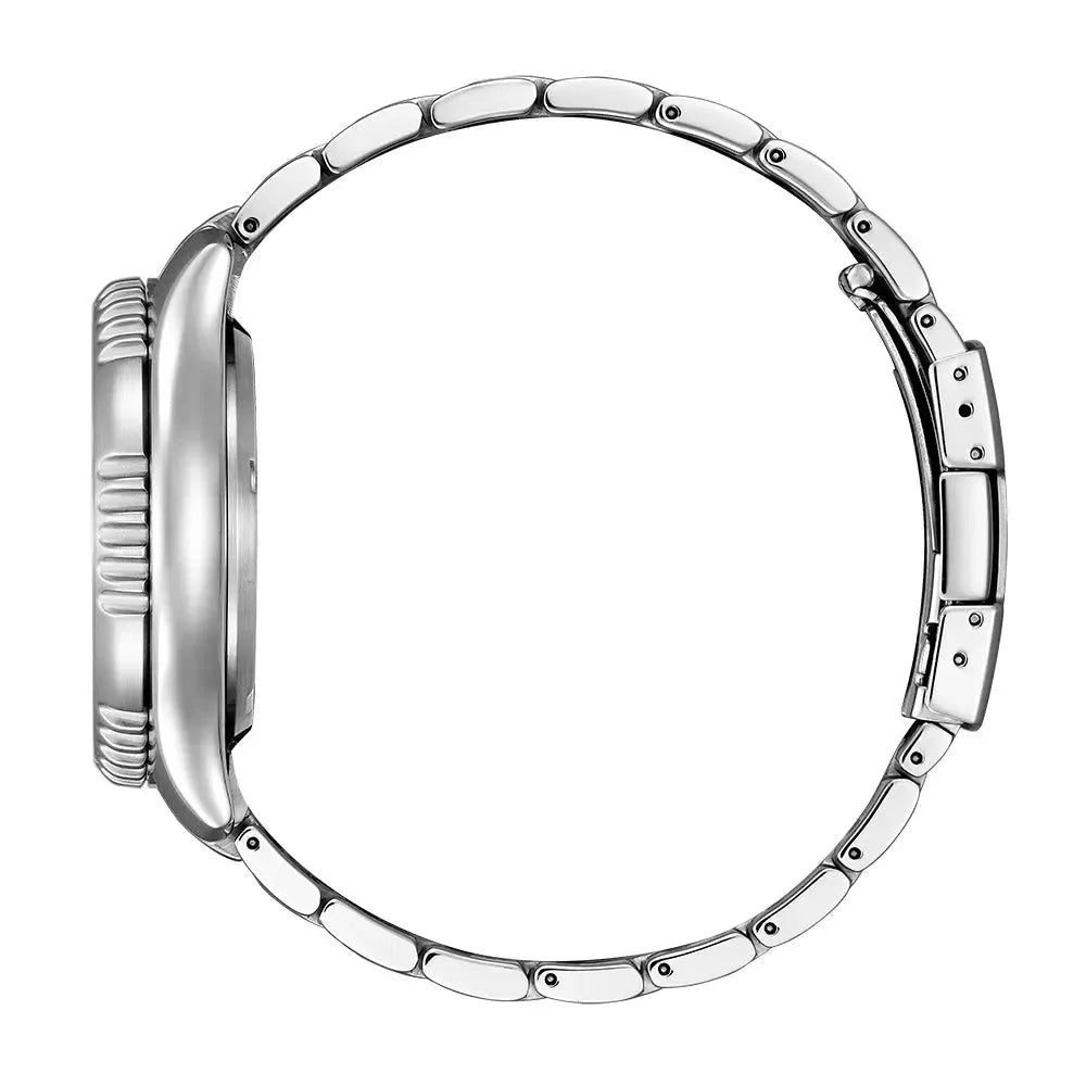 Seitenansicht der Citizen Herren-Automatikuhr Promaster Marine mit robustem Edelstahlgehäuse und verschraubter Krone für hohe Wasserdichtigkeit.