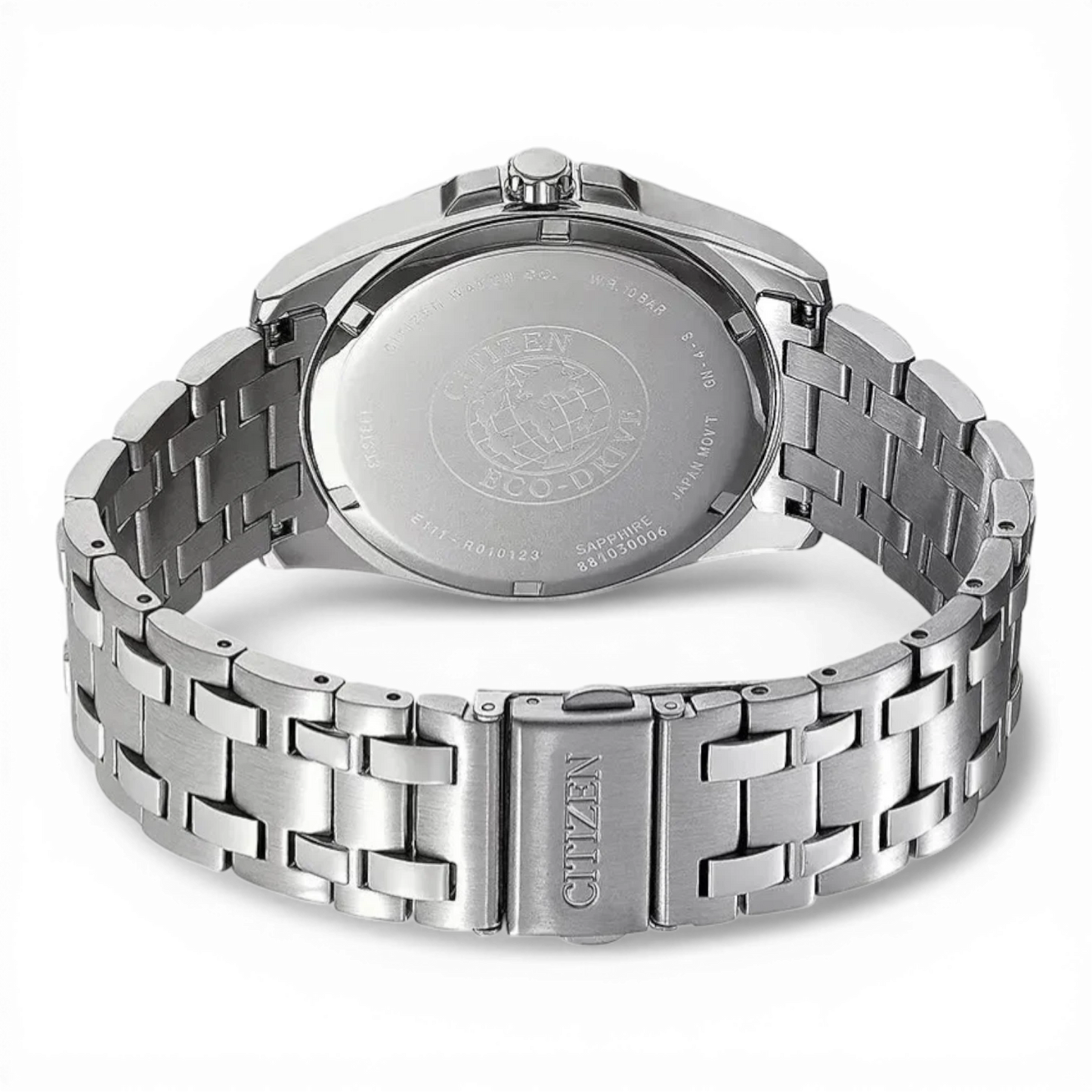 Rückseite der Citizen Herrenuhr Edelstahl Solar mit graviertem Gehäuseboden und sicherem Edelstahlarmband. Robuste Qualität für den täglichen Gebrauch.